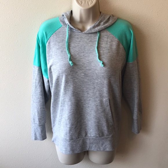 Tops - NEW $5 on-sale item: Grey Sporty Hoodie